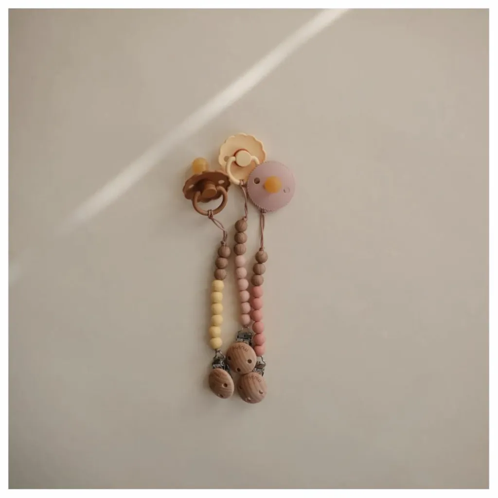 Hot Attache-tétine Eva | Puériculture|Vaisselle, Tétines