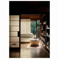 Hot Canapé 3 places Margas LC4, Louise Liljencrantz | Canapés, Fauteuils