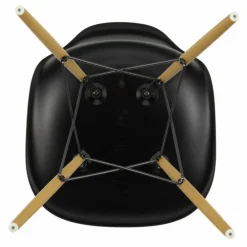 New Chaise DSW plastic - piètement érable - Charles & Ray Eames | Chaises, Tabourets, Bancs