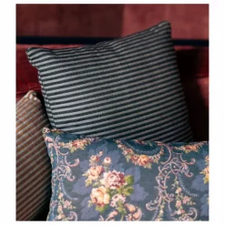 Discount Coussin carré Carino en tissu rayé | Coussins