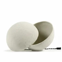 Sale Lampe à poser Earth ronde en papier maché | Luminaires