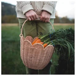 Sale Panier en rotin Petal | Enfant Rangements|Patères, Paniers Enfant